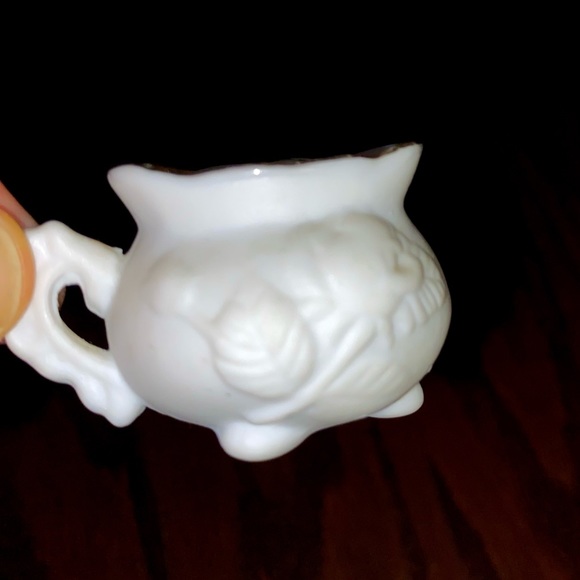 Miniature Tea Pot With Sugar & Creamer white embellished in golden 3.5” - Picture 11 of 13